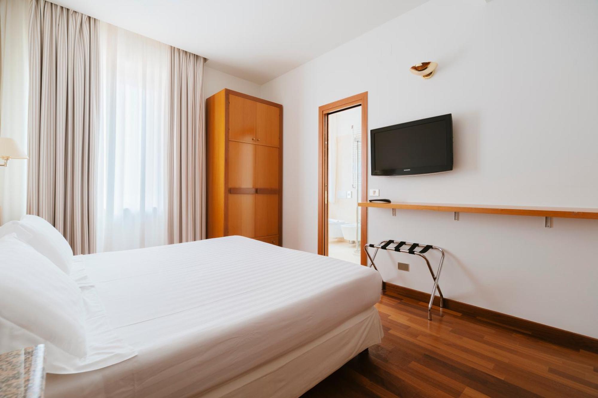 Hotel Miramare Civitanova Marche Ngoại thất bức ảnh